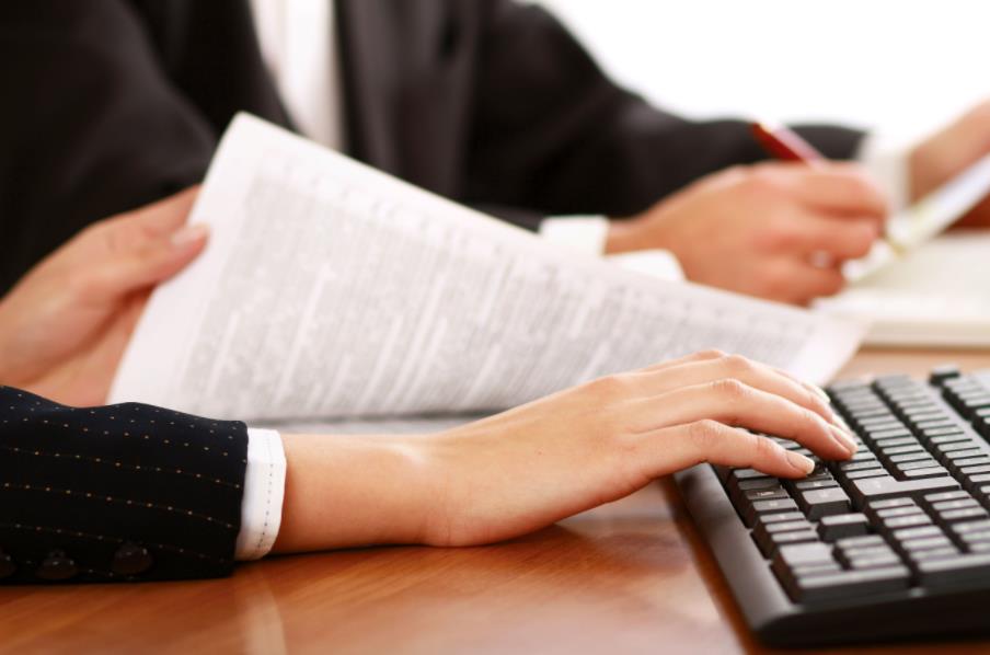 成立新加坡公司